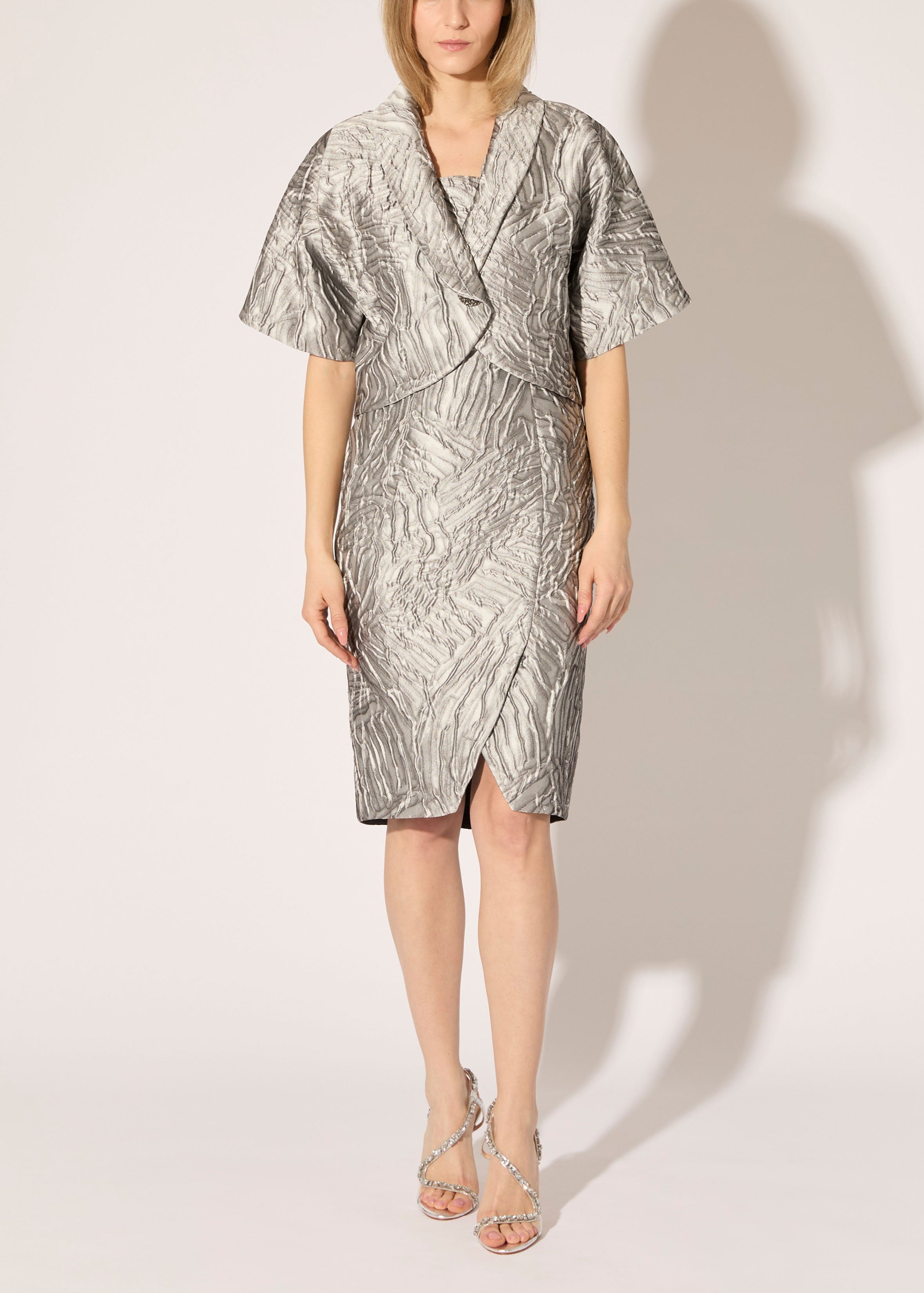 Foliage Relief Jacquard Cropped Jacket - PREORDER